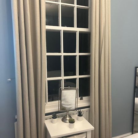 Choristers Mews: Luxury Cottage A Stones Throw From The Cathedral! Lincoln Eksteriør billede