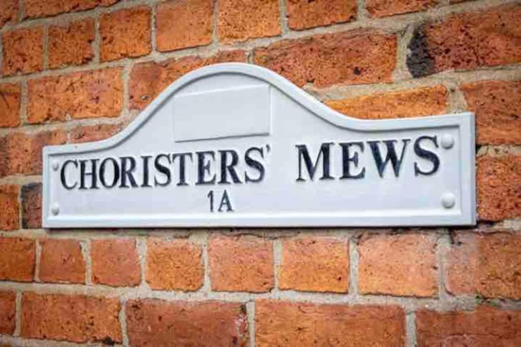 Choristers Mews: Luxury Cottage A Stones Throw From The Cathedral! Lincoln Eksteriør billede