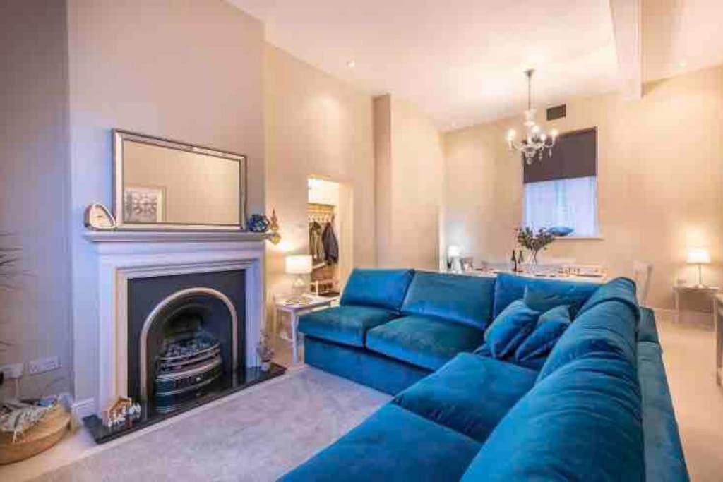Choristers Mews: Luxury Cottage A Stones Throw From The Cathedral! Lincoln Eksteriør billede